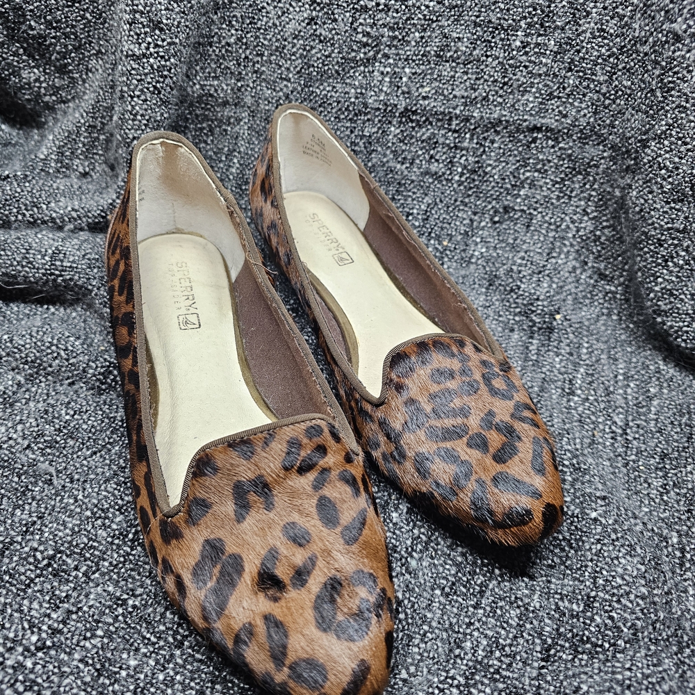 Sperry Leopard Print Flats